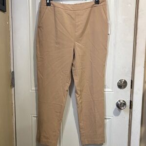 Time and Tru Neutral Beige Pull-On Pants